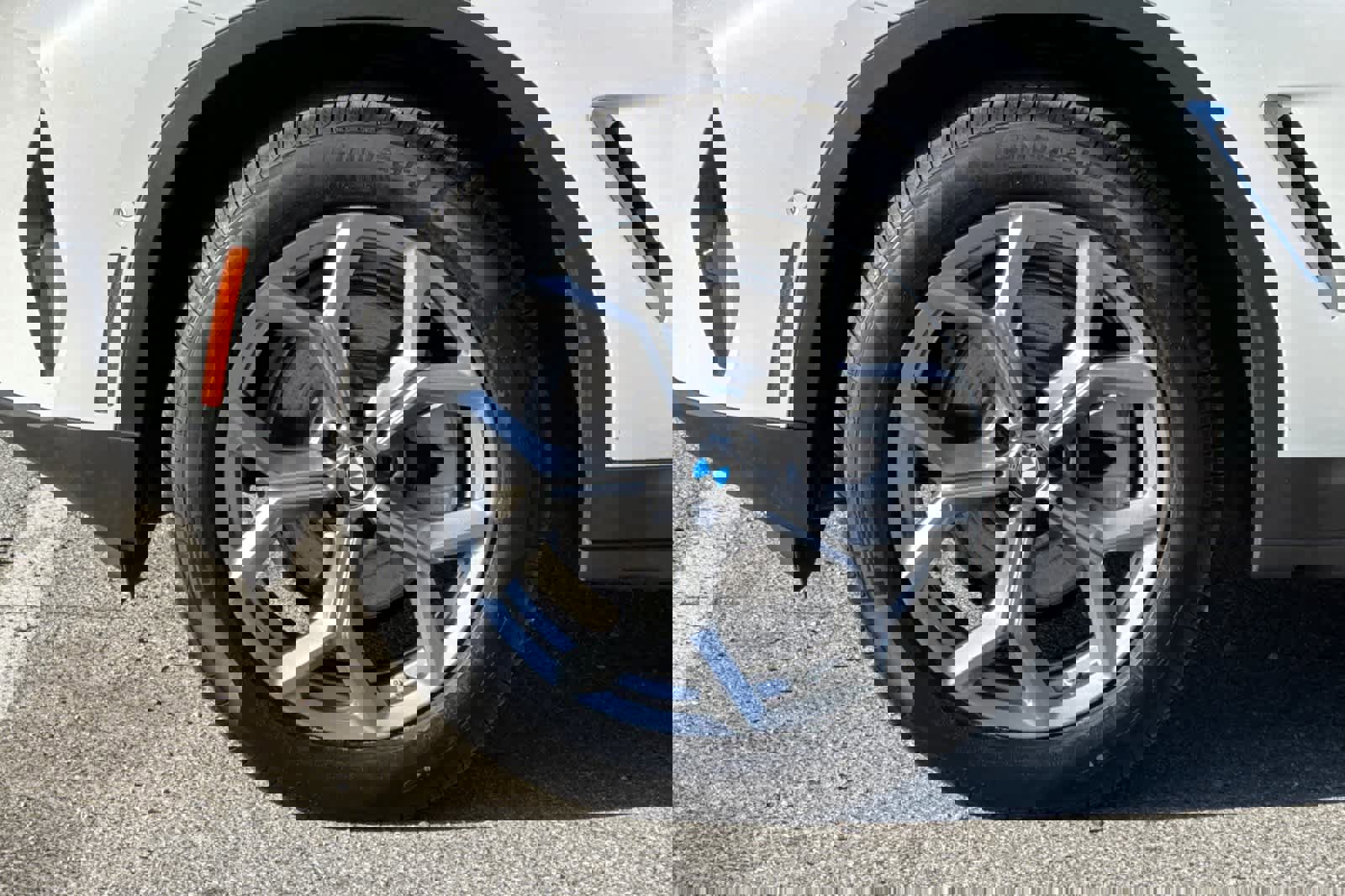 Used 2024 BMW X4 xDrive30i w/ Premium Package image 31