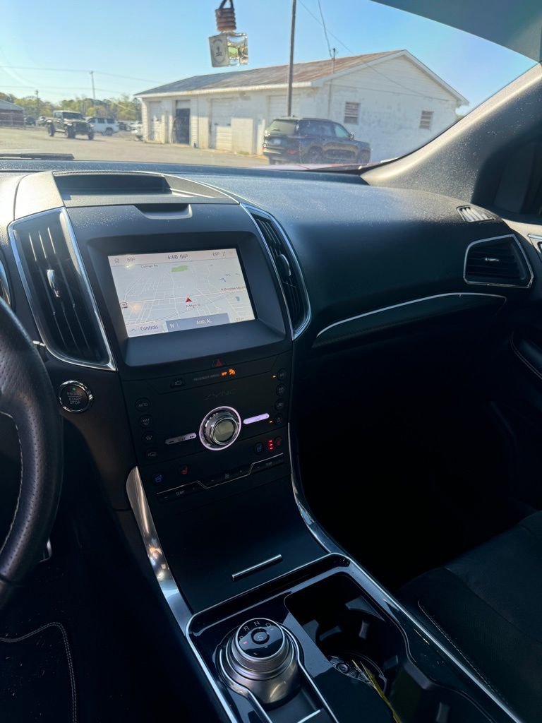 Used 2020 Ford Edge ST w/ Equipment Group 401A image 8