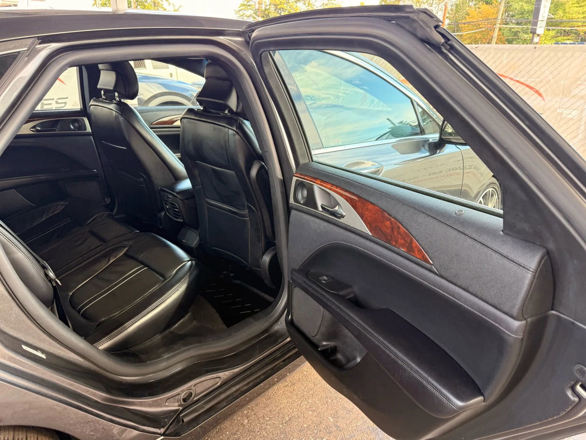 Used 2019 Lincoln MKZ Reserve w/ Reserve Plus Package AWD/4WD image 70