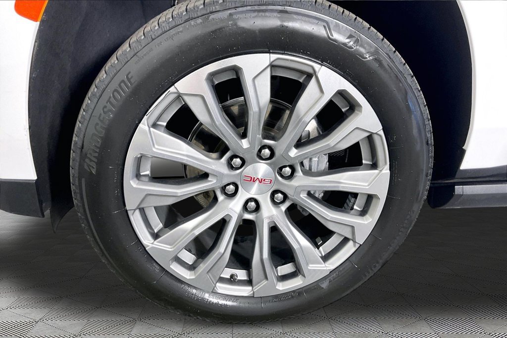 Certified 2022 GMC Yukon Denali RWD image 32