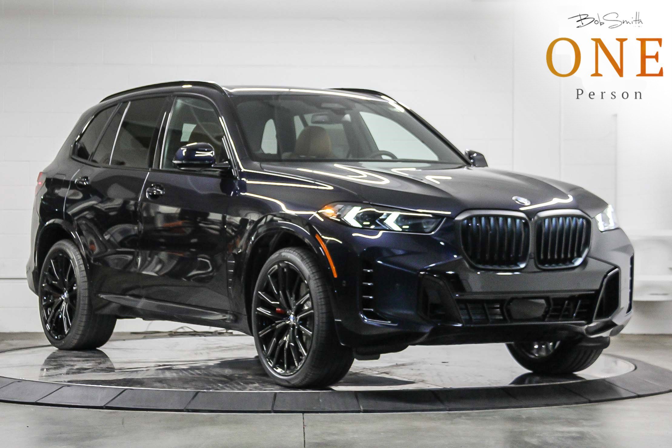 New 2026 BMW X5 sDrive40i w/ M Sport Package