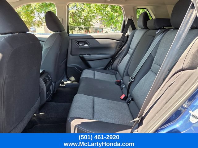 Used 2024 Nissan Rogue SV FWD image 11