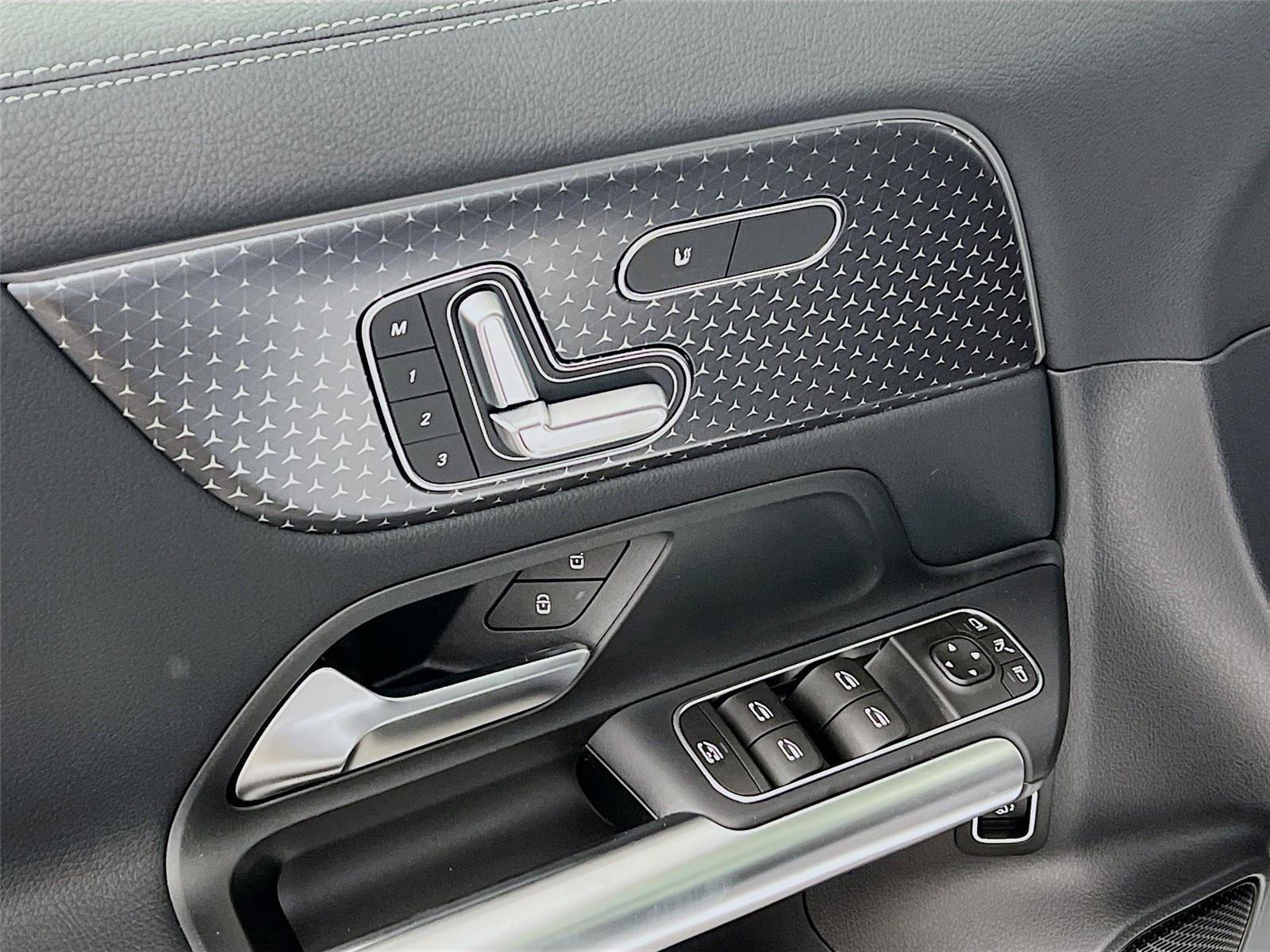 Certified 2026 Mercedes-Benz GLA 250 4MATIC image 17