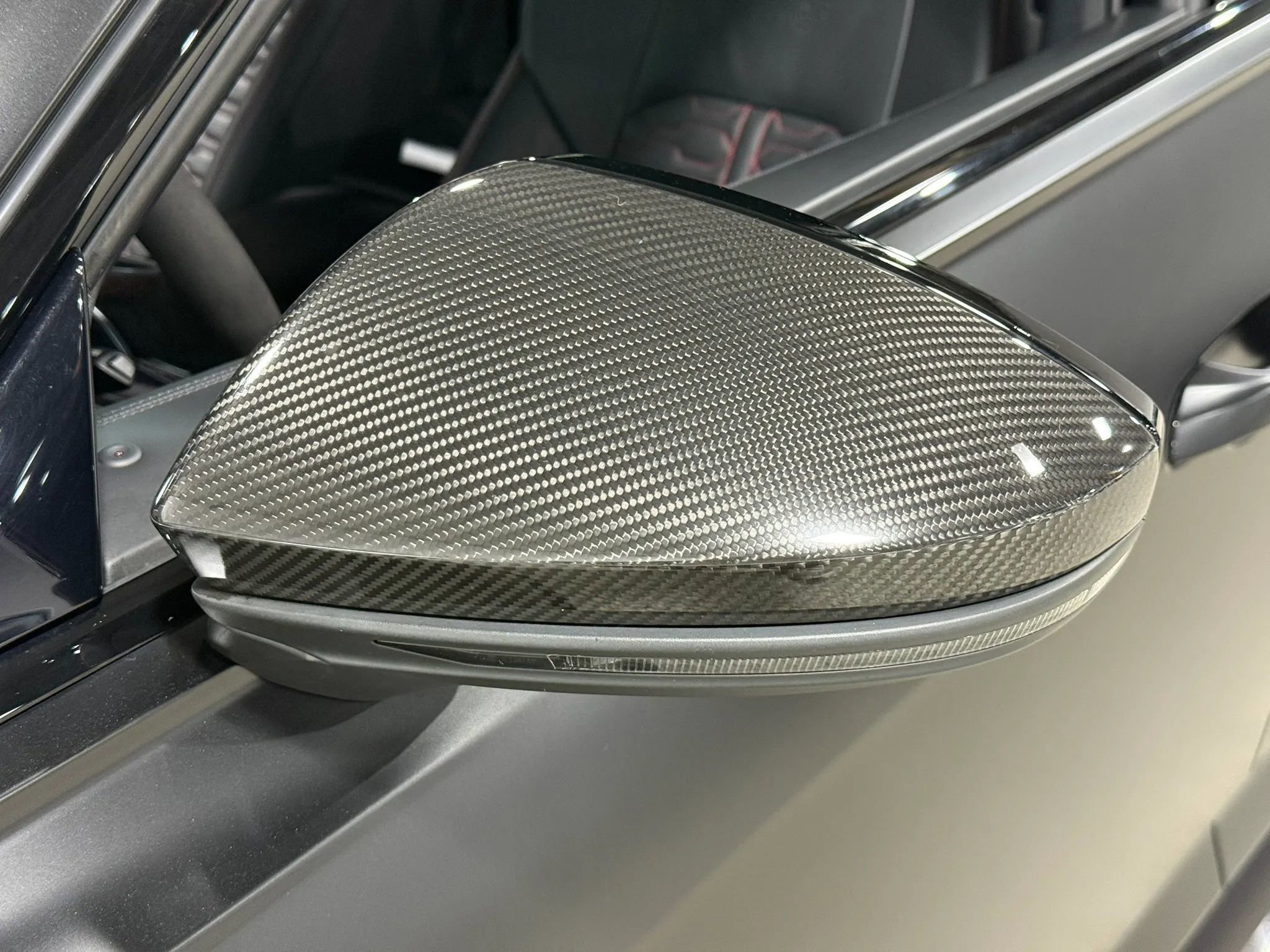 Used 2021 Audi RS 6 w/ Carbon Optic Package image 84