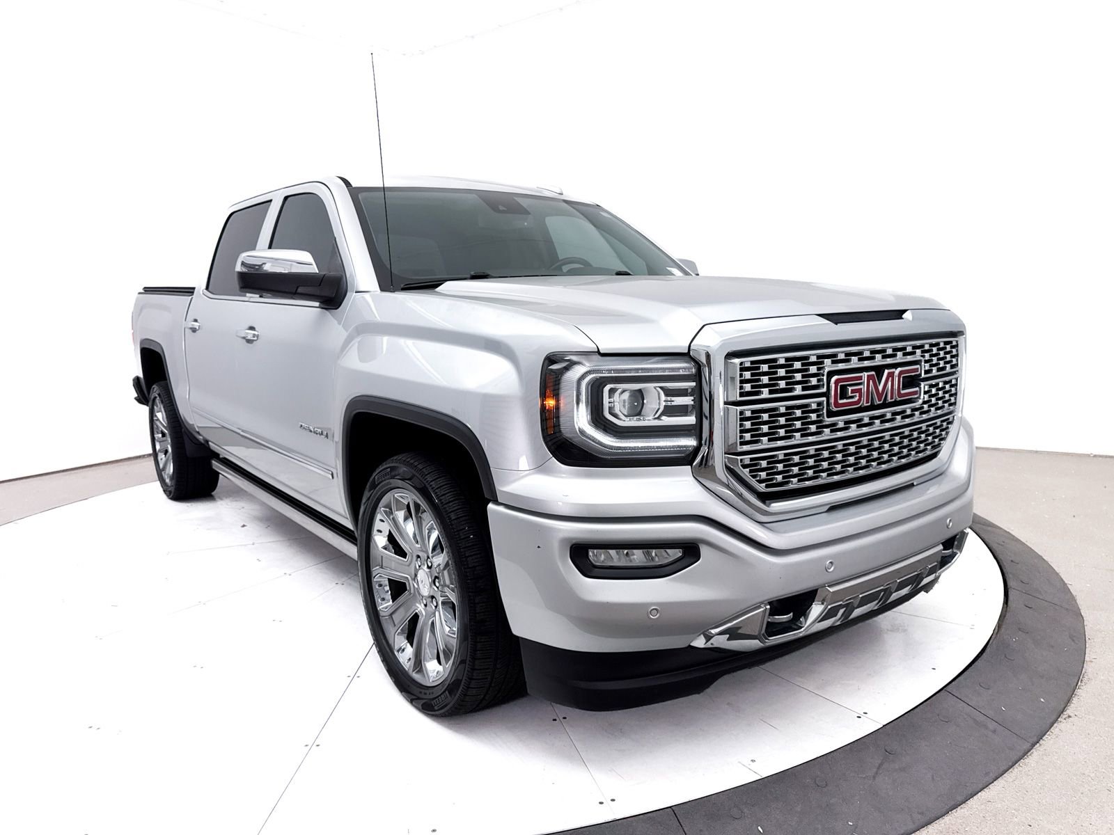 Used 2017 GMC Sierra 1500 Denali w/ Denali Ultimate Package