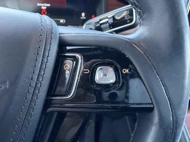 Certified 2023 Lincoln Aviator Reserve w/ Equipment Group 201A image 28