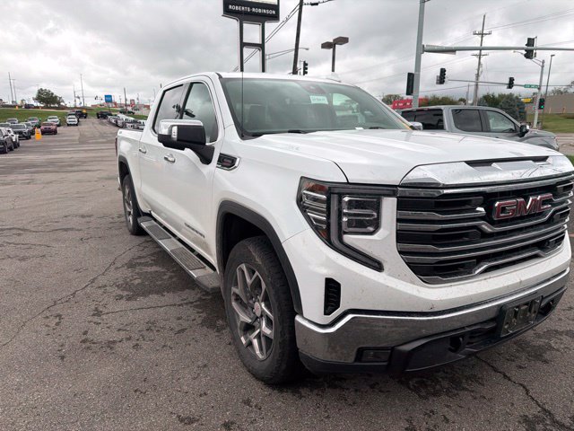 Used 2025 GMC Sierra 1500 SLT w/ SLT Premium Package AWD/4WD image 10