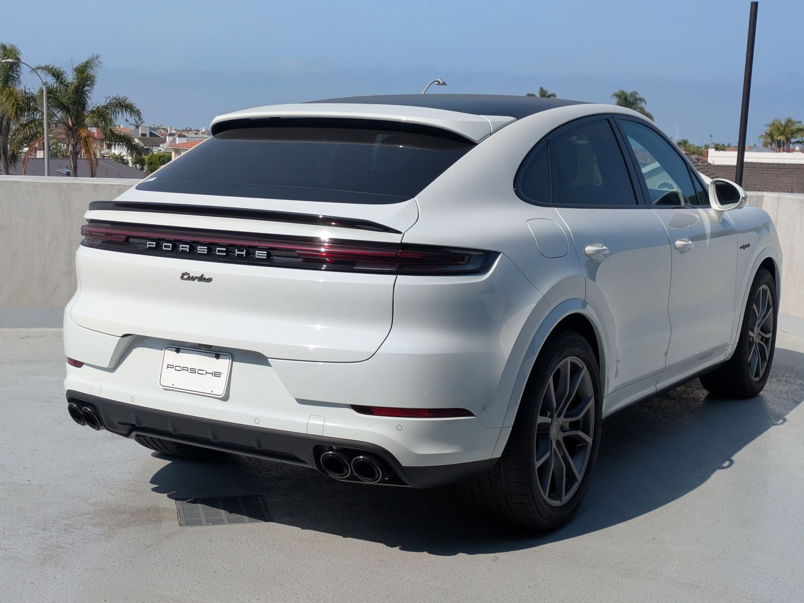 New 2025 Porsche Cayenne Turbo image 9