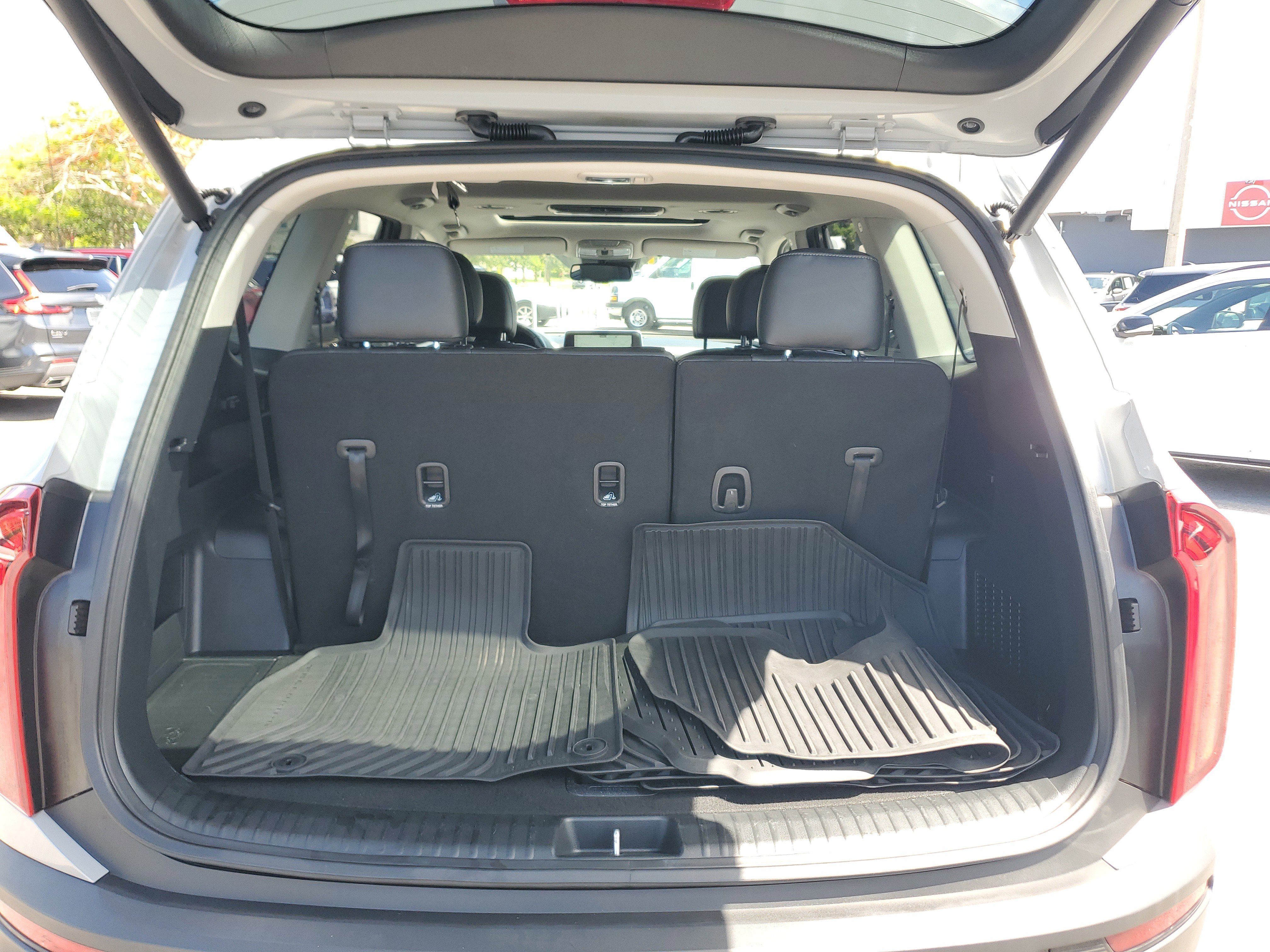 Used 2022 Kia Telluride EX w/ EX Premium Package image 18