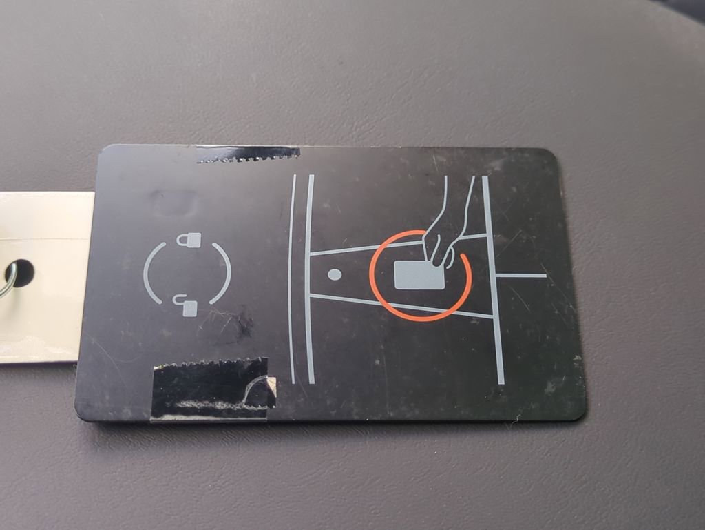 Used 2025 Tesla Model 3 Long Range image 31