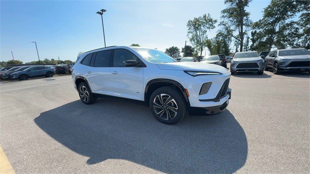 New 2026 Buick Enclave Sport Touring image 2