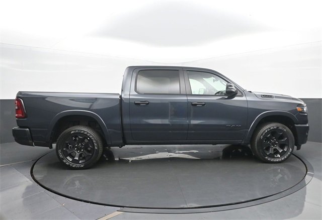 New 2026 RAM 1500 4x4 Crew Cab image 6