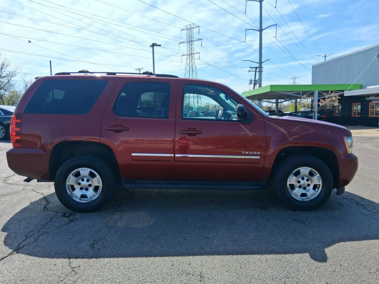 Used 2011 Chevrolet Tahoe LS AWD/4WD image 4