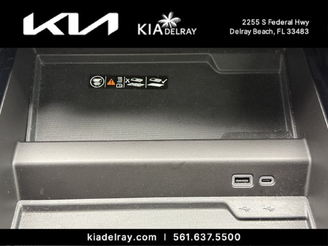 Used 2025 Chevrolet Tahoe Premier RWD image 25