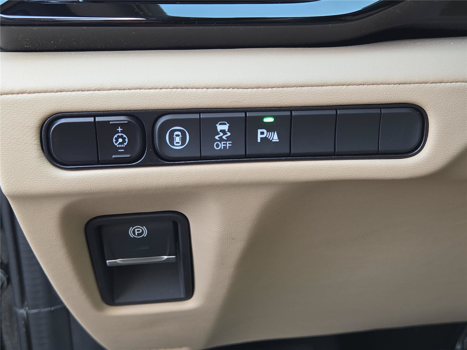 Used 2023 Acura MDX w/ Technology Package FWD image 28