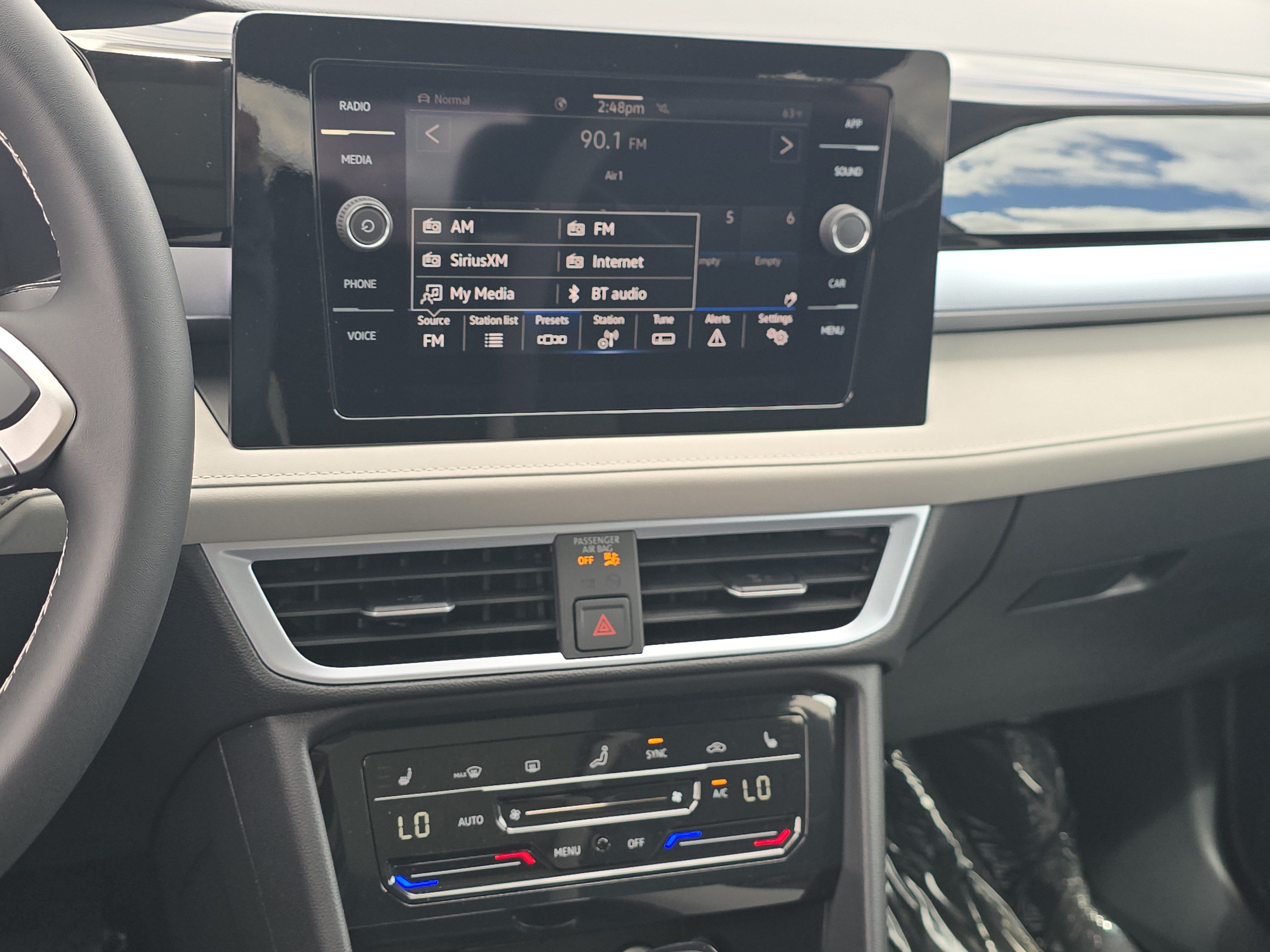 New 2026 Volkswagen Taos SE AWD/4WD image 24