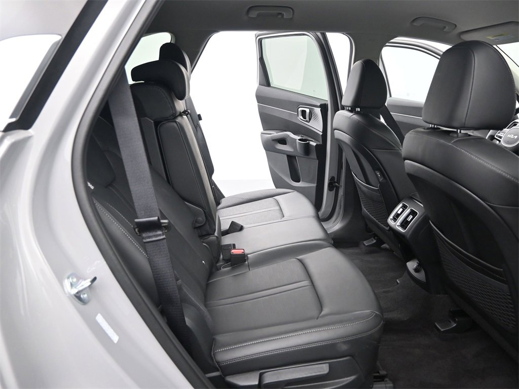 New 2025 Kia Sorento S image 20
