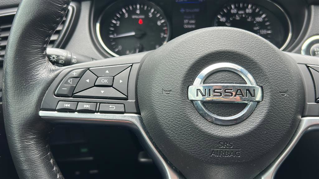 Used 2019 Nissan Rogue Sport SV w/ Technology Package image 11