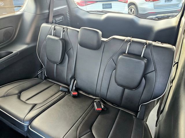 Used 2022 Chrysler Pacifica Limited w/ S Appearance Package image 25