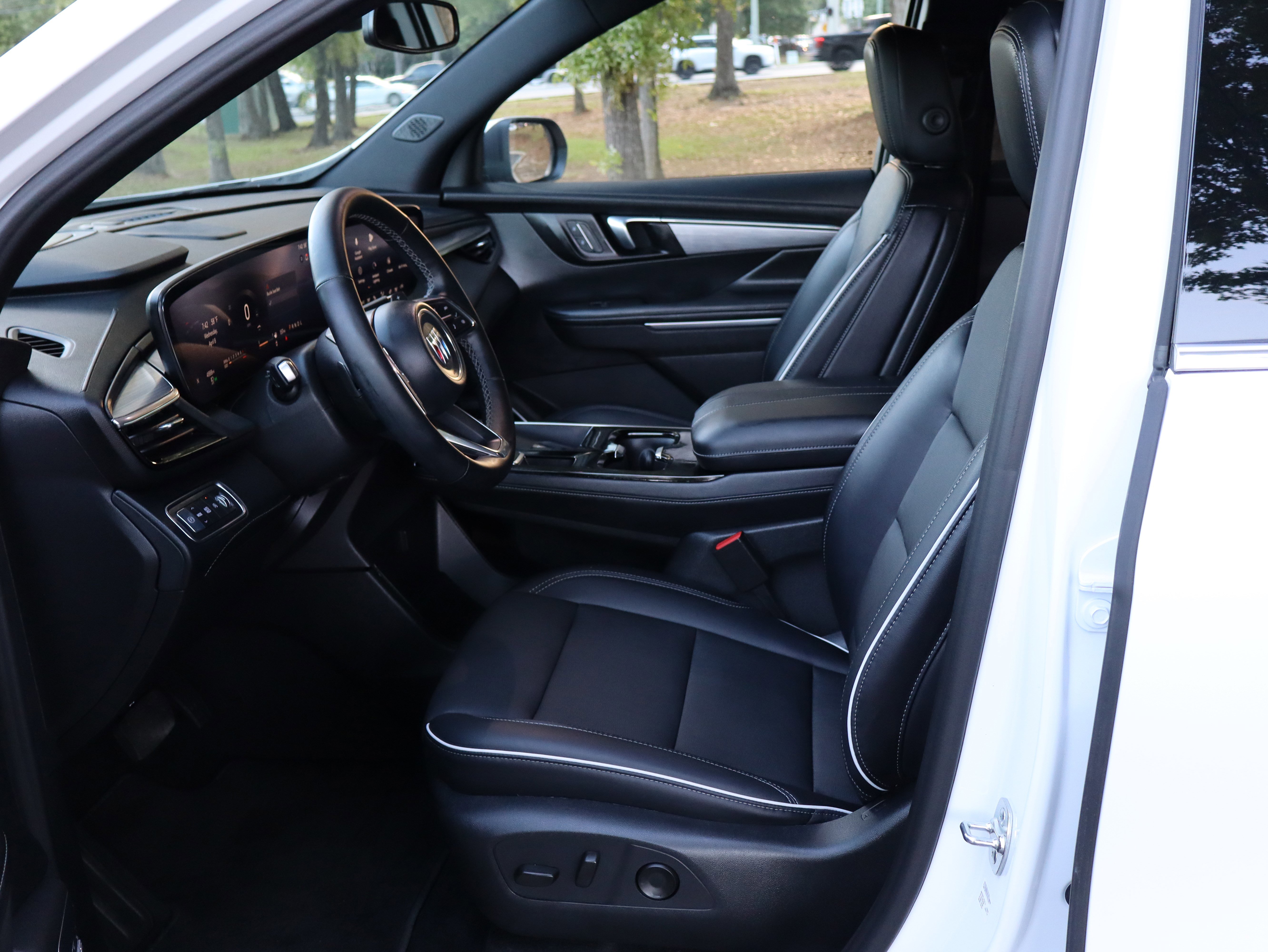 Used 2026 Buick Enclave Preferred image 21