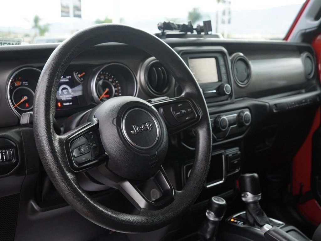 Used 2019 Jeep Wrangler Unlimited Sport image 23