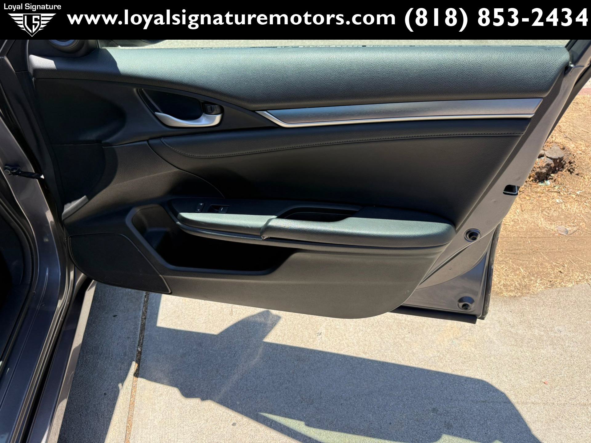 Used 2017 Honda Civic EX-L image 32