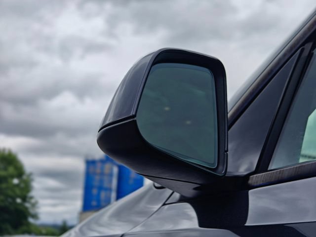 Used 2025 Tesla Model Y Long Range AWD/4WD image 14
