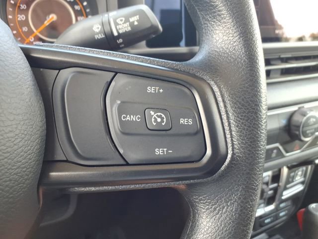 Used 2025 Jeep Gladiator Sport image 25