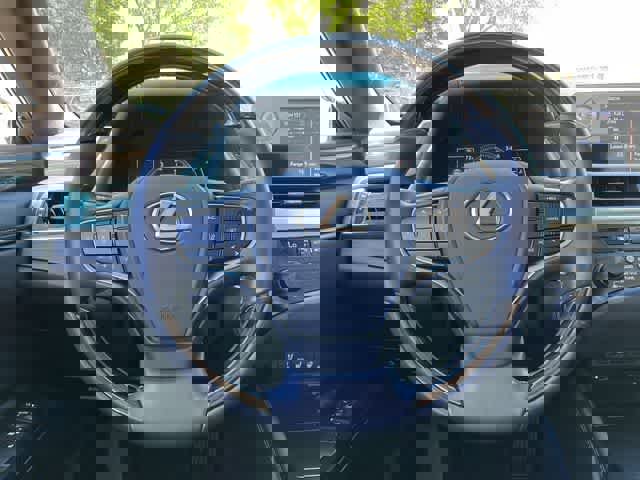 Used 2020 Lexus ES 350 w/ Premium Package image 20