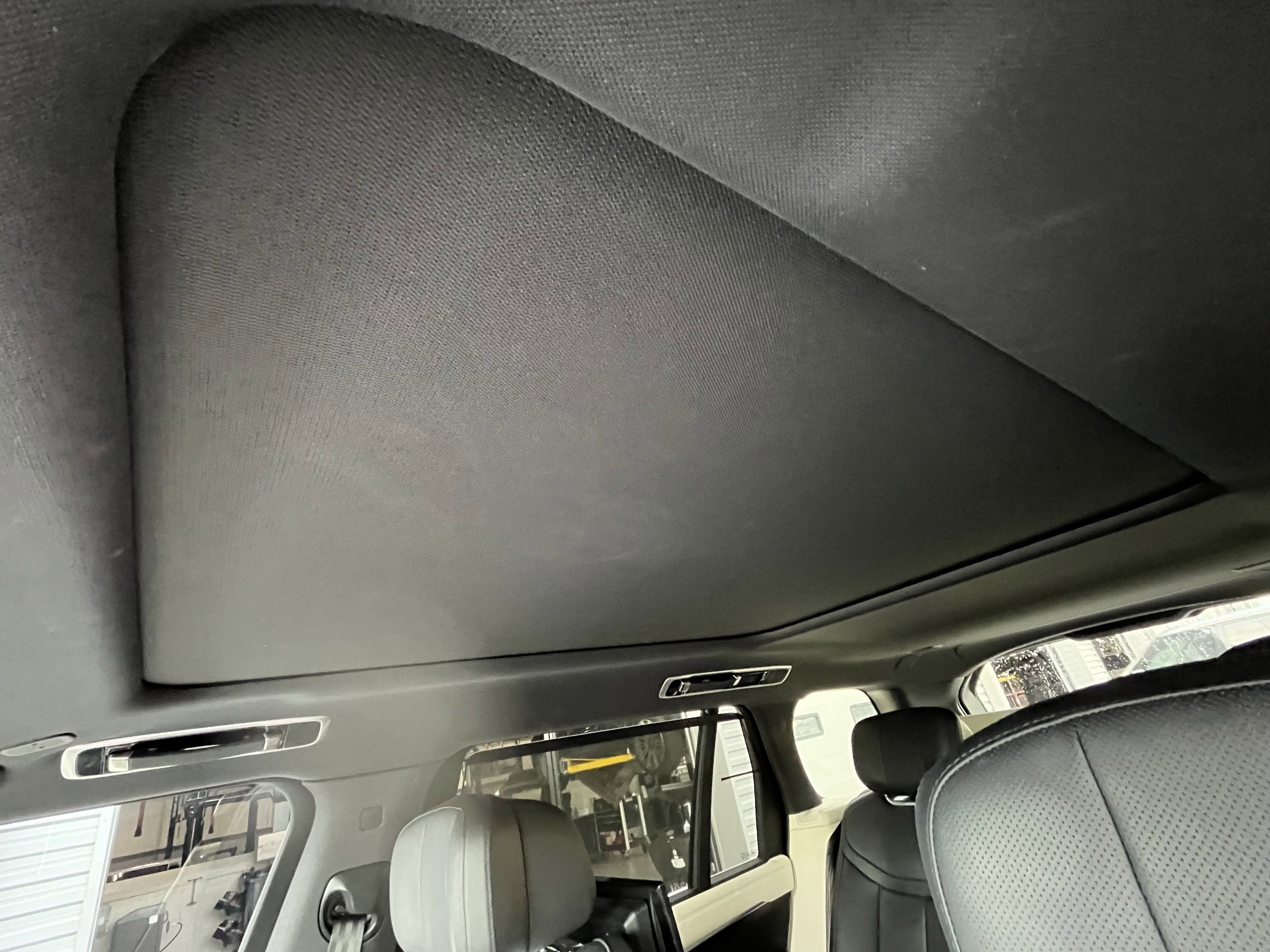 Certified 2024 Land Rover Range Rover Long Wheelbase Autobiography image 23