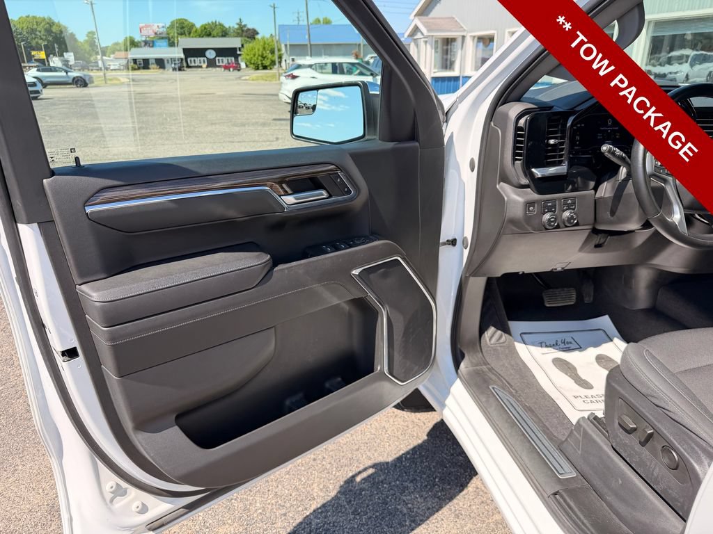 Used 2023 Chevrolet Silverado 1500 LT w/ Protection Package AWD/4WD image 17