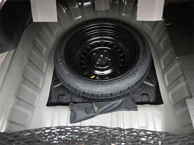 Used 2025 Nissan Versa SV w/ Trunk Package image 29