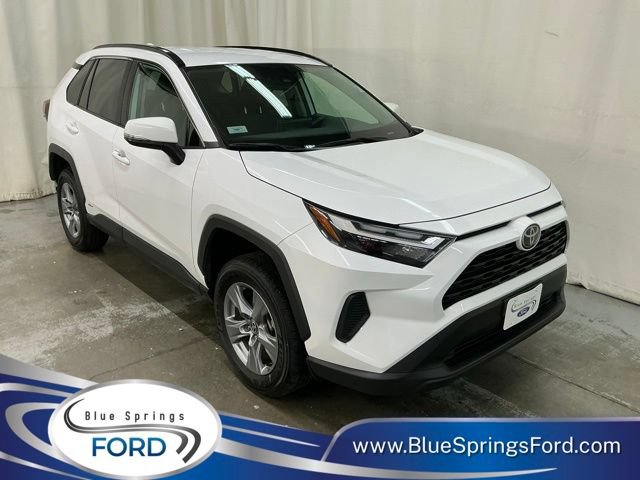 Used 2025 Toyota RAV4 XLE w/ Weather Package