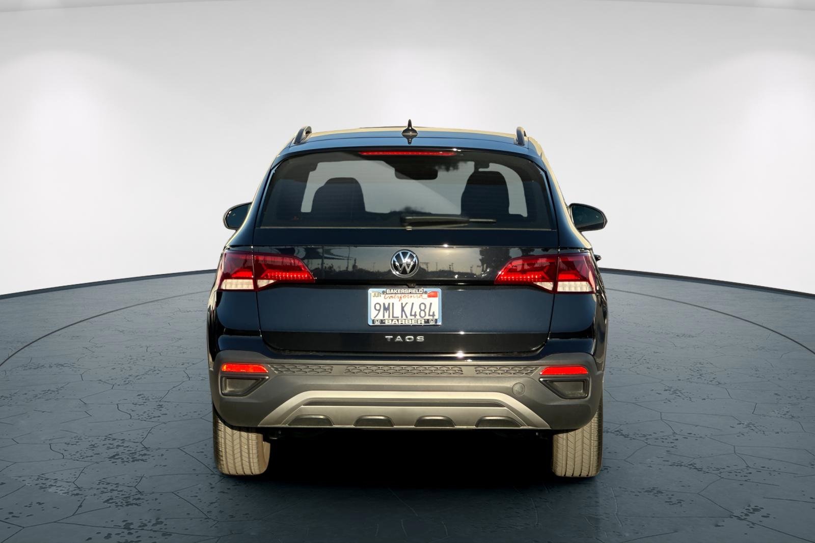 Used 2024 Volkswagen Taos S image 5