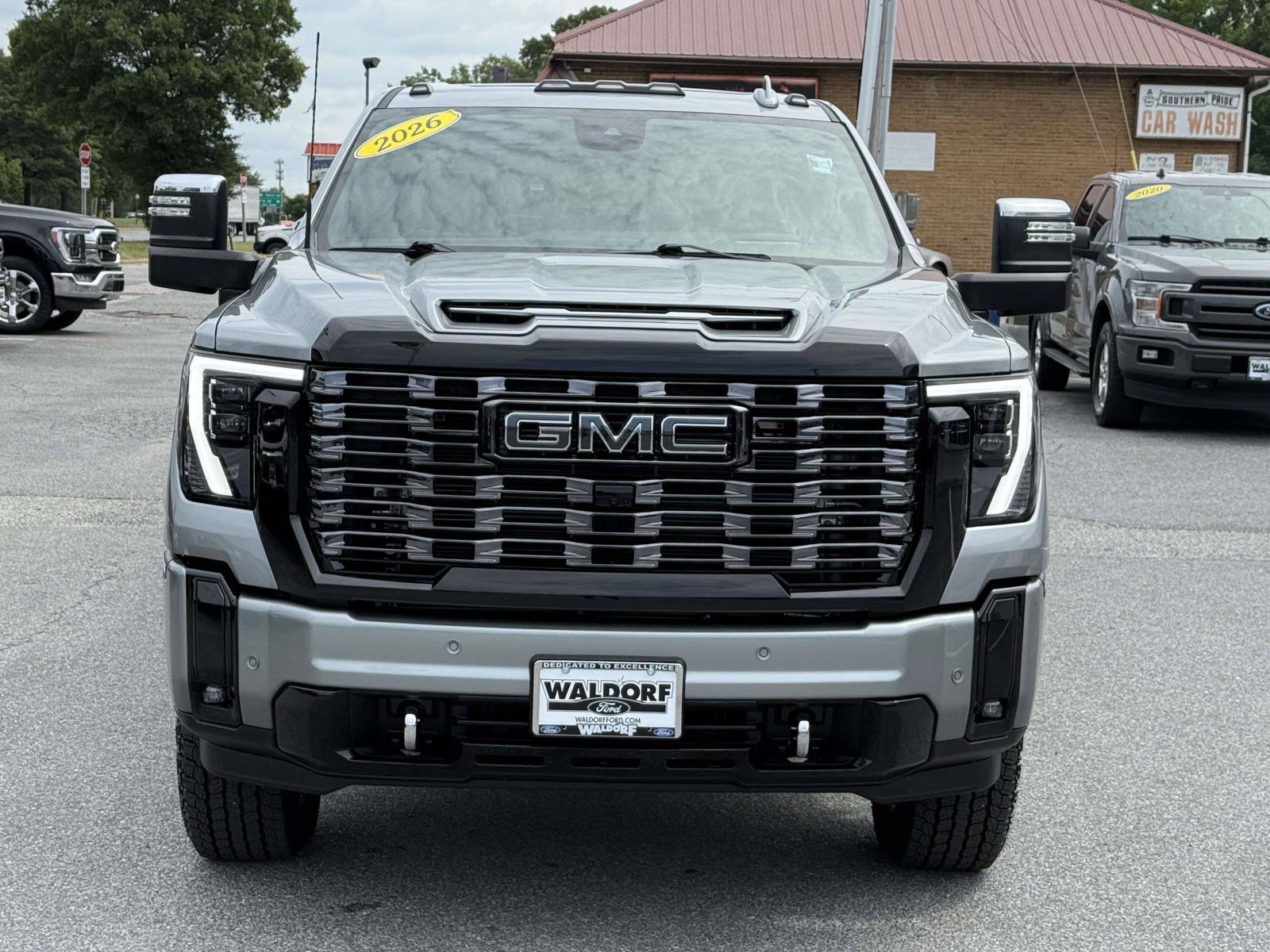 Used 2026 GMC Sierra 2500 Denali Ultimate w/ Max Trailering Package AWD/4WD image 6