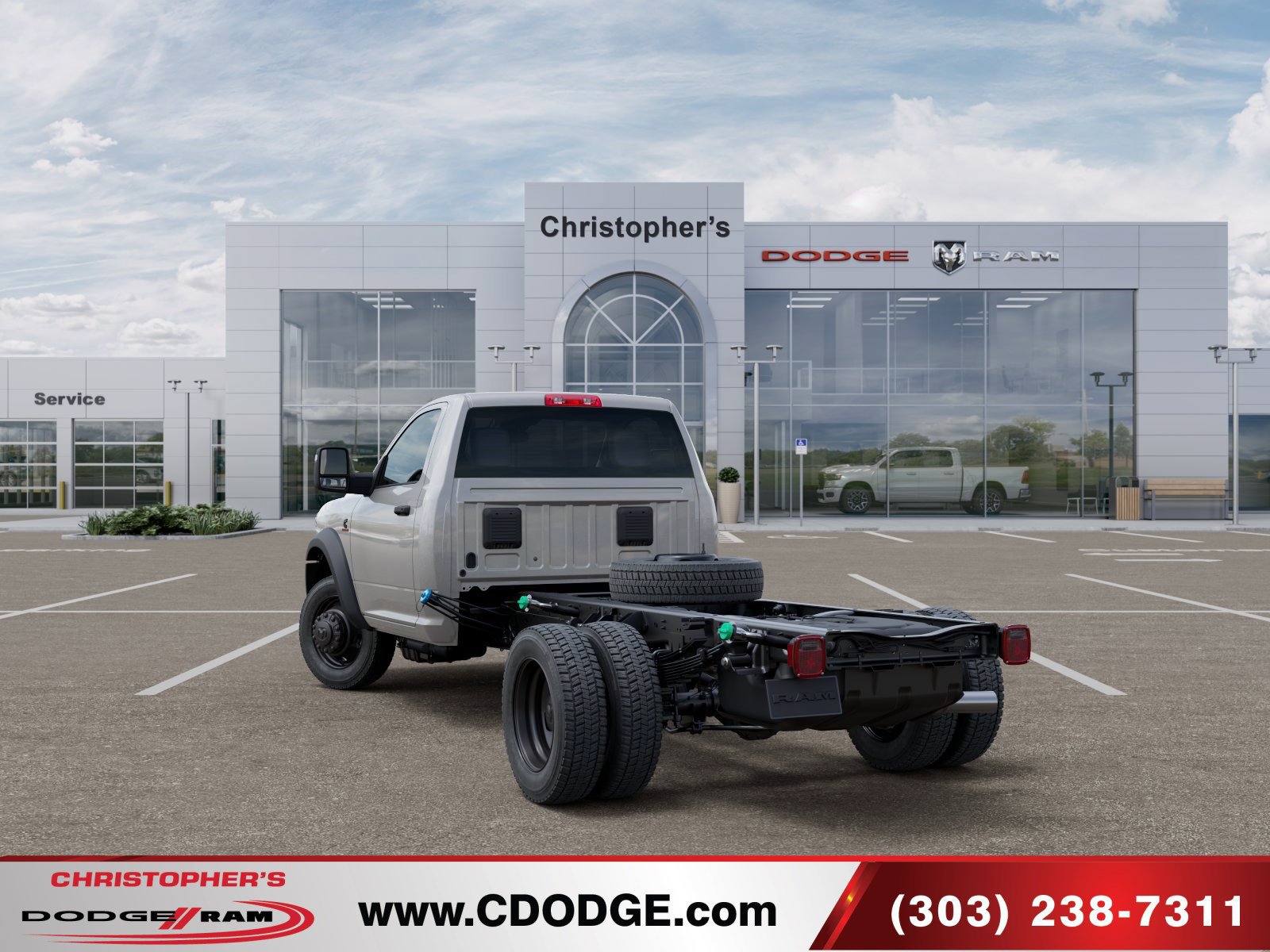 New 2026 RAM 5500 Tradesman AWD/4WD image 3