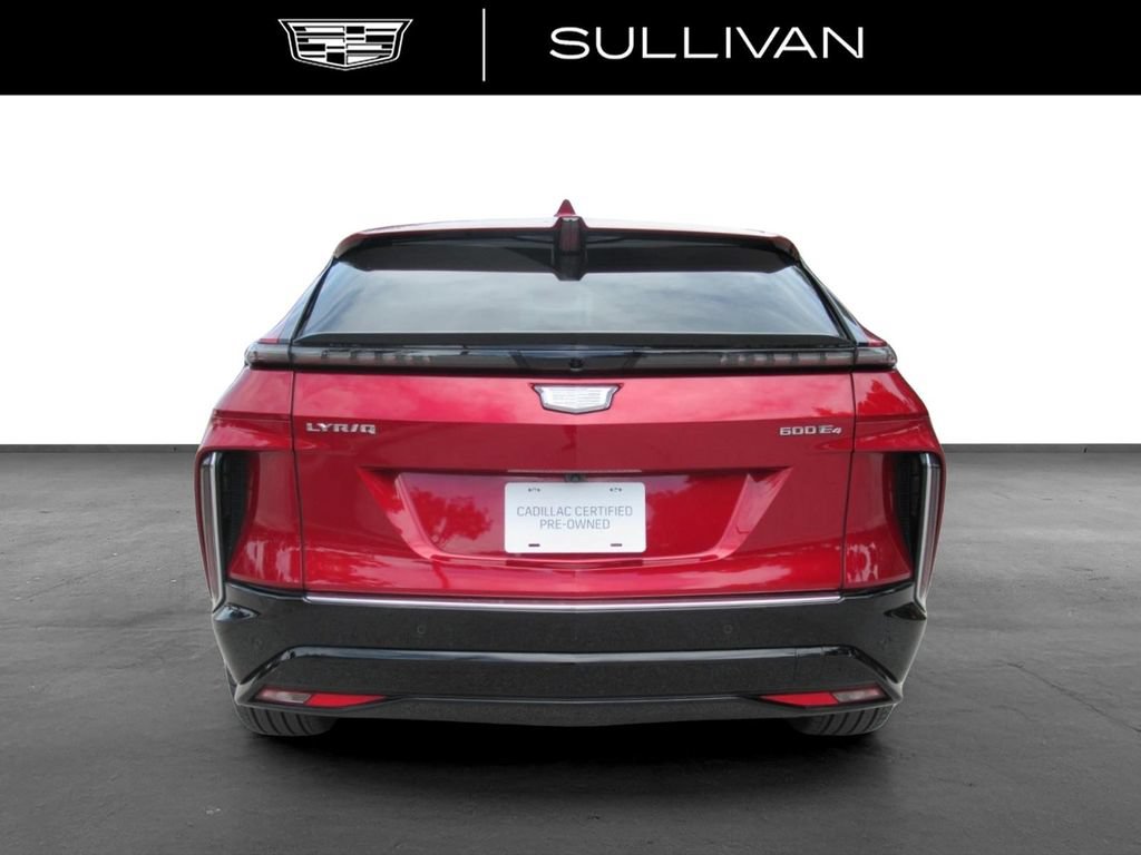 Certified 2025 Cadillac Lyriq Luxury w/ LPO, Floor Liner Package AWD/4WD image 7