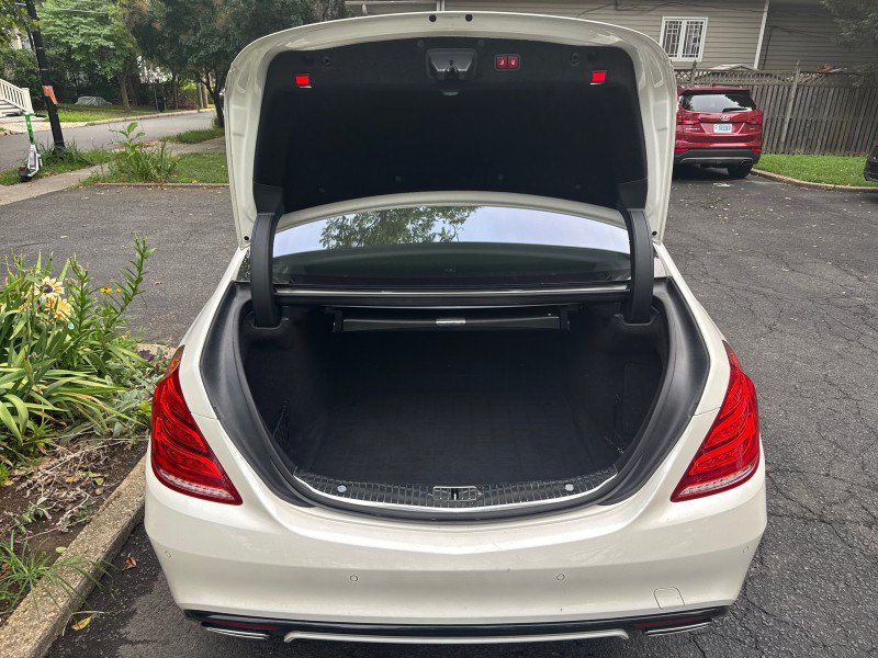 Used 2016 Mercedes-Benz S 550 Sedan image 37