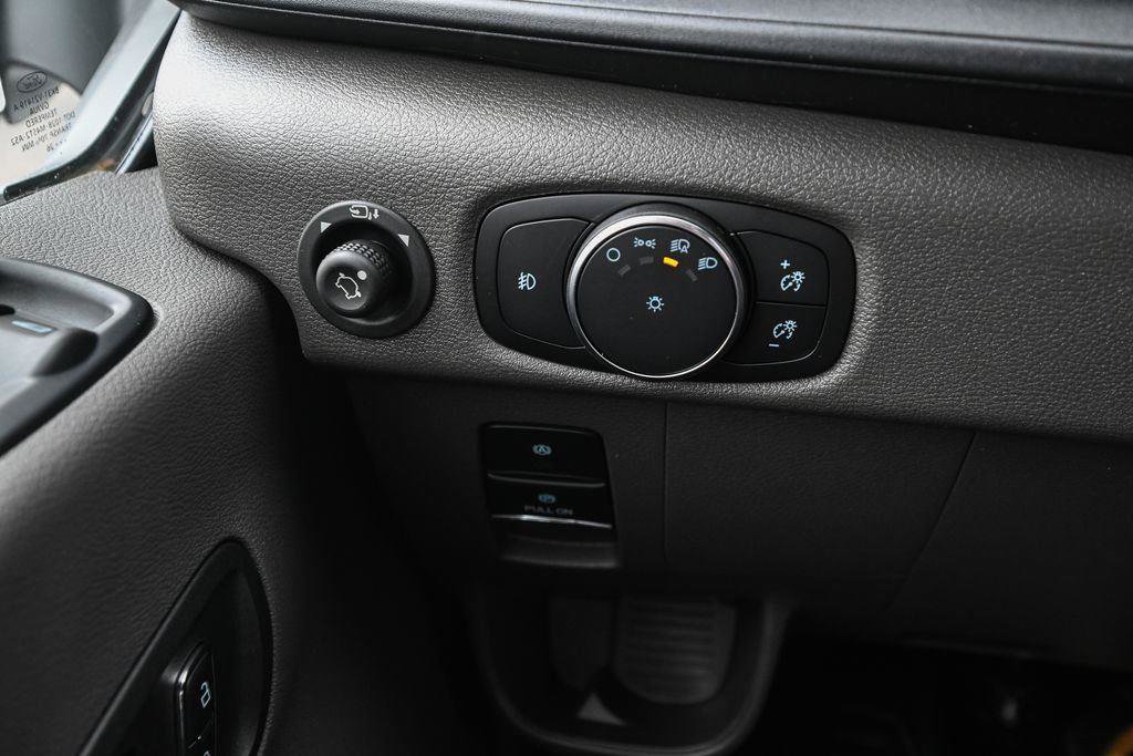 New 2026 Ford Transit 250 148 Medium Roof Extended AWD w/ Exterior Upgrade Package image 28