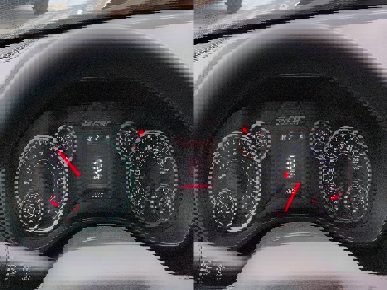 Certified 2025 RAM 1500 Big Horn image 26