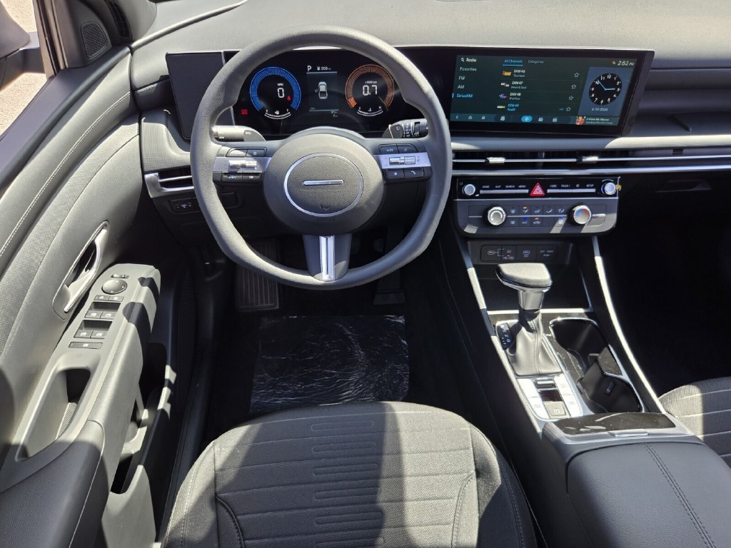 New 2026 Hyundai Santa Cruz SE FWD image 7