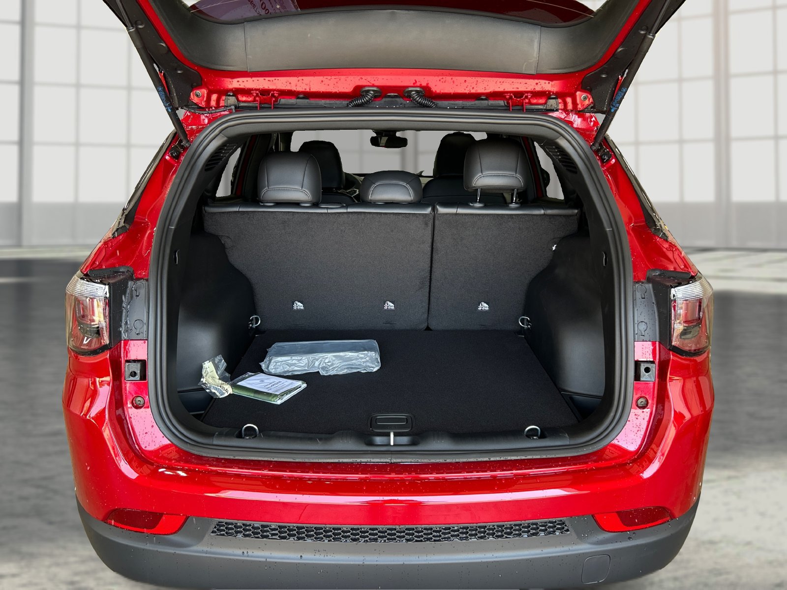 New 2026 Jeep Compass Latitude AWD/4WD image 11