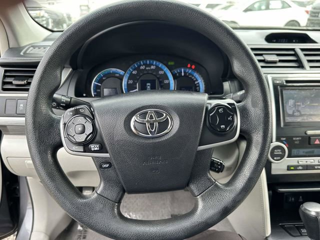 Used 2014 Toyota Camry LE FWD image 12