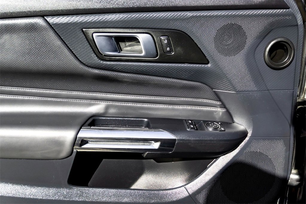 Used 2024 Ford Mustang Premium image 10