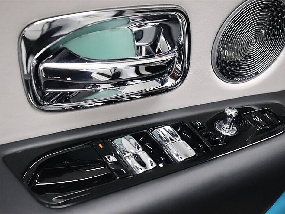 Used 2022 Rolls-Royce Cullinan w/ Cullinan Package AWD/4WD image 83