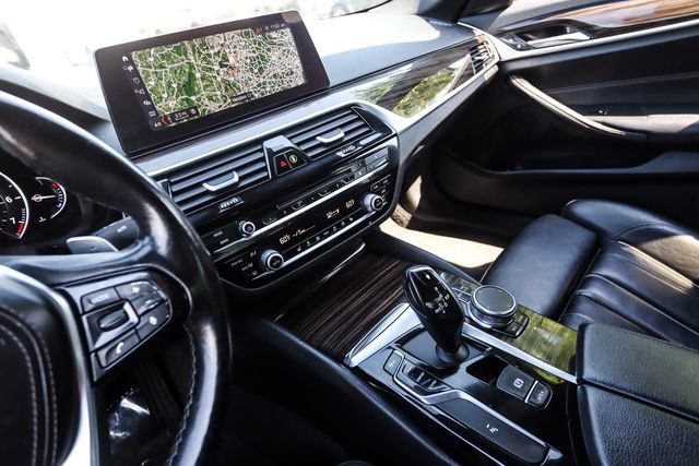 Used 2019 BMW 530i xDrive w/ Convenience Package AWD/4WD image 29
