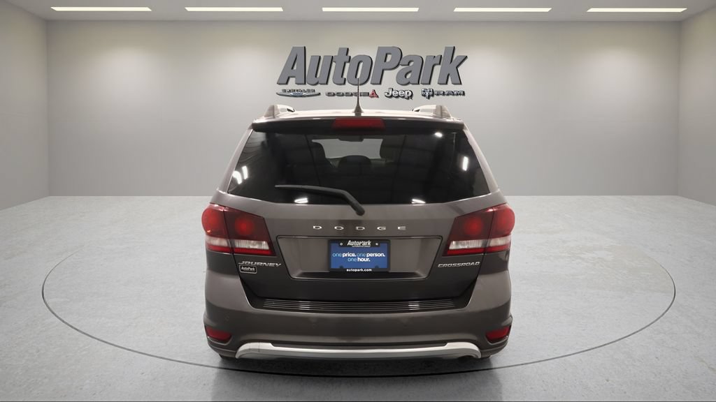 Used 2020 Dodge Journey Crossroad FWD image 6