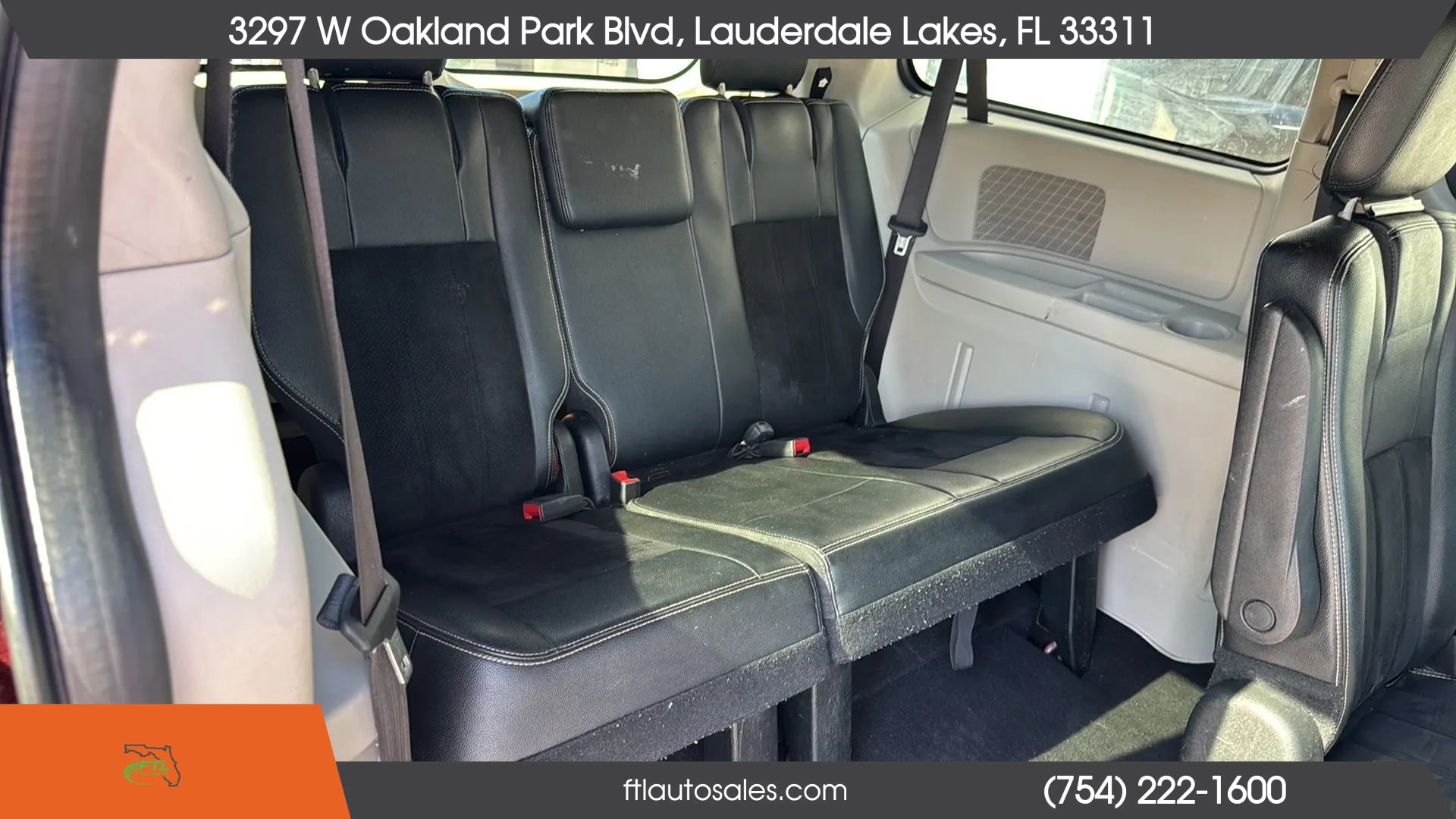 Used 2018 Dodge Grand Caravan SXT image 31