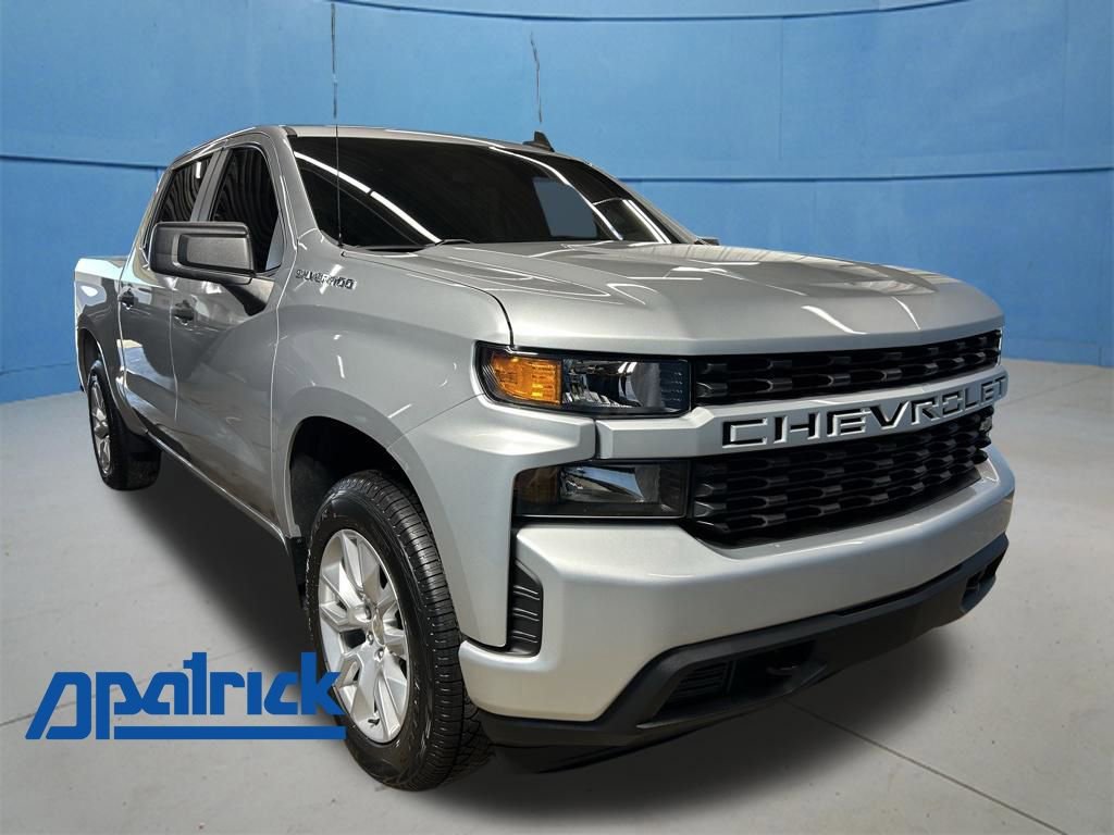 Used 2020 Chevrolet Silverado 1500 Custom w/ Custom Value Package AWD/4WD image 1