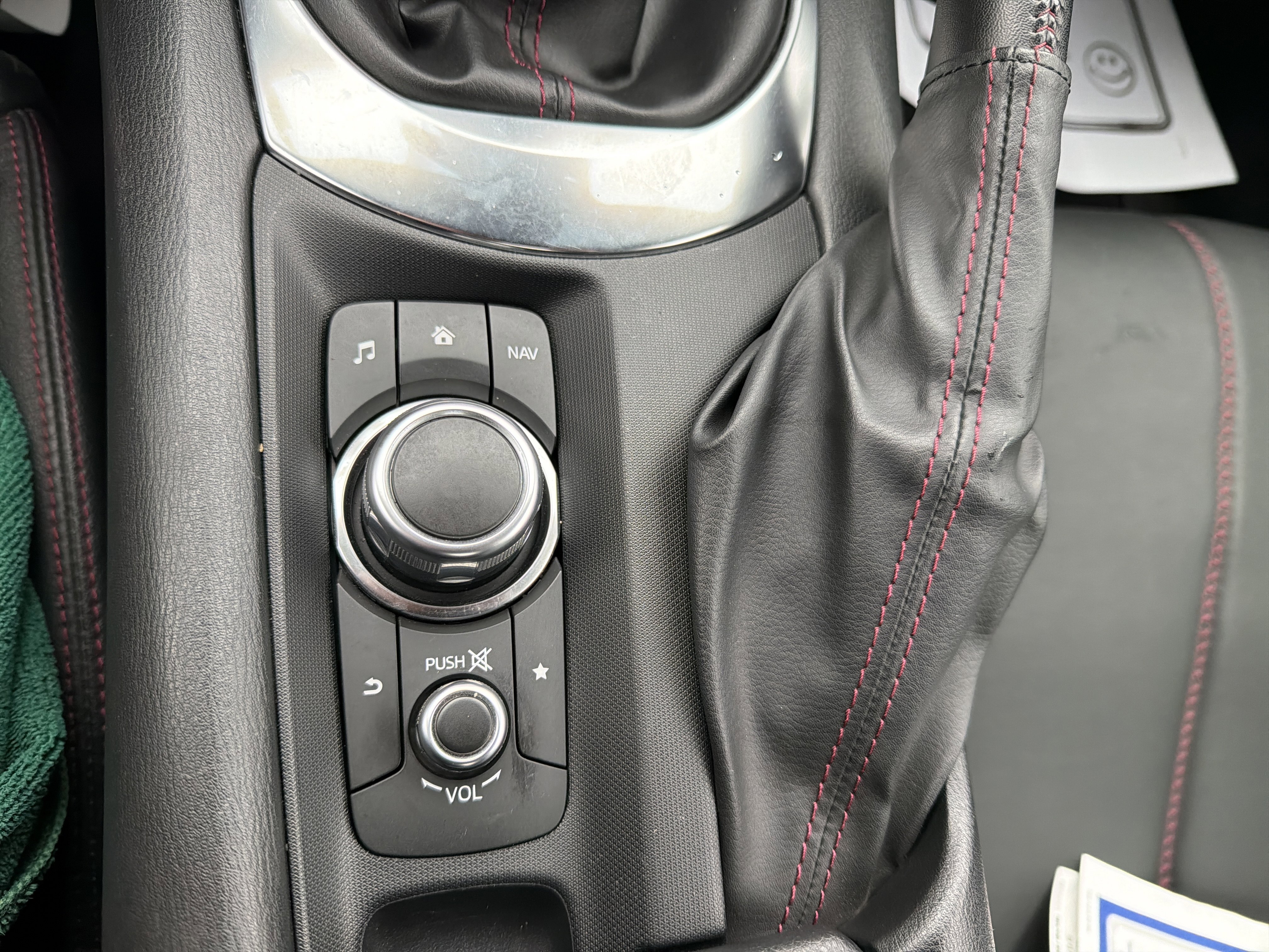 Used 2019 MAZDA MX-5 Miata RF Grand Touring w/ Appearance Package RWD image 22